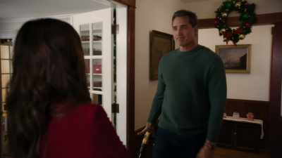 Hey David, did your dad
have any information - Mystery on Mistletoe Lane