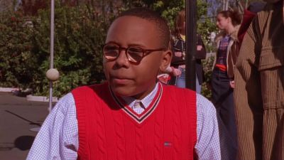 Hey, Dewey. Wow! Look at that! - Malcolm in the Middle