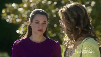 Hey. Did you hear?
About Bolton? - Nikki & Nora: Sister Sleuths