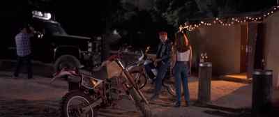 Hey, do you know of any
horse ranches around here? - Joshua Tree