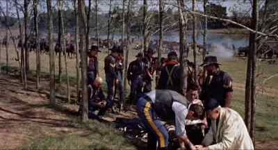Hey, doctor. - The Horse Soldiers
