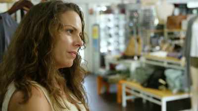 Hey, does she look
familiar to you at all? - The Penthouse