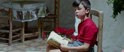 -Hey, when does your mother get back?
-At lunchtime. - Pain and Glory