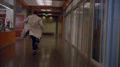 Hey! Don't let him in there! - House