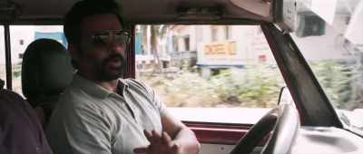 Hey, don't tail too close - Vikram Vedha