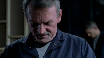 Hey, you dropped something. - Prison Break