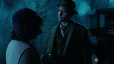Hey, earlier you wanted to tell - Frankie Drake Mysteries