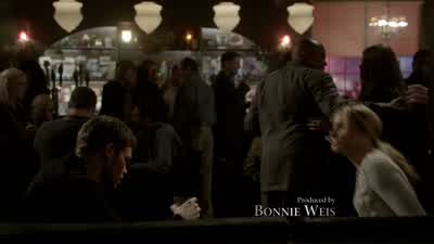 Hey, earth to you. - The Originals
