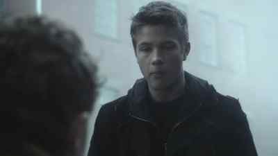 Hey. Eat. - Falling Skies