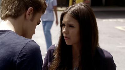 Hey, Elena. - The Vampire Diaries