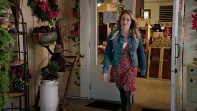 - Hey erin, hey wait up. - Christmas Forgiveness