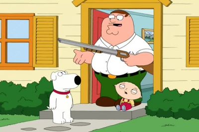 Hey, everybody, let's watch this tape. - Family Guy