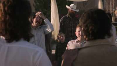 Hey, everyone! Everybody stop! - Waco