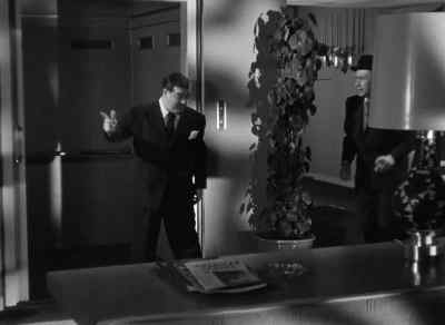 Hey fellas, you can come up now. - Abbott and Costello Meet the Killer, Boris Karloff