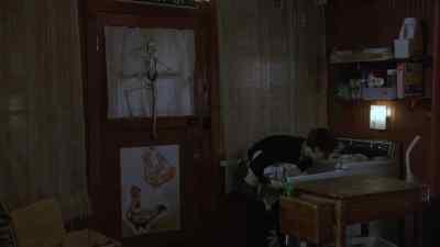 Hey, fellas, turn around. - With Honors