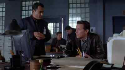- Hey, Frankie!
- Hey. - Masters of Horror