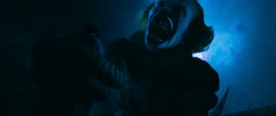 - - Hey, fuckface! - It Chapter Two
