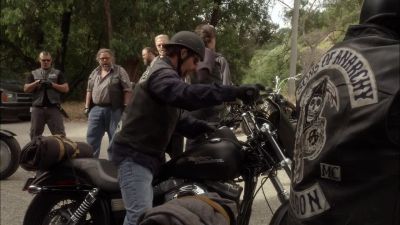 - Hey, get home safe.
- Take it easy, brother. - Sons of Anarchy