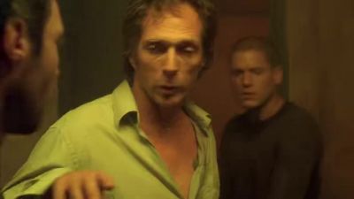 Hey, we get the tools
and we come straight back. - Prison Break