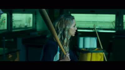Hey, give me that. - Happy Death Day 2U