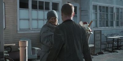 - Hey, give me the bag.
Give me the bag. - American Horror Story