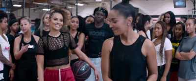 Hey, we gonna need them fancy,
you know, one, two, threes. - She Ball
