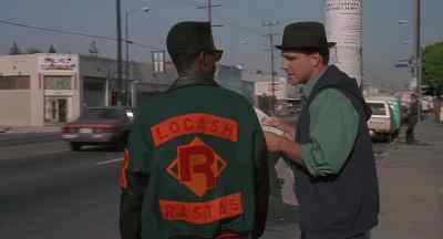 - Hey, you got the time?
- Sure, 3.00. - CB4
