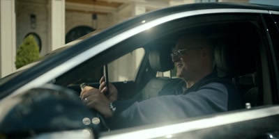 -Hey, great timing Al.
- Hey, Dad. - Accused
