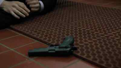 - Hey!
- [gun cocks] - Sneaky Pete
