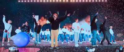 Hey, guys! One more time! - BTS: Permission to Dance on Stage - LA