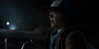 Hey, guys, wait up. - Stranger Things