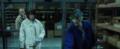 - Hey! Help...
- [Mixxy grunts] - Sunny