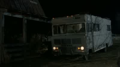 Hey! Here! Get in here! Put it right there! Come on! - The Walking Dead