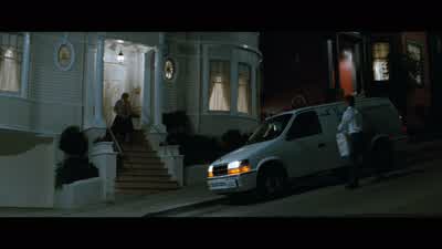 - Hey, here's your food, lady. - Mrs  Doubtfire