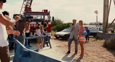 Hey he's got something - Aquamarine
