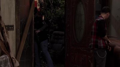 >> HEY, HEY, CARLY. - iCarly