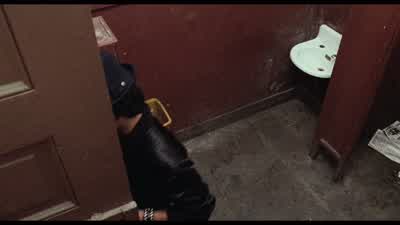 Hey, hey, chico, listen. - Rocky II
