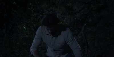 Hey. Hey, come on. Come on.
Let's go to mama. All right? - Walker