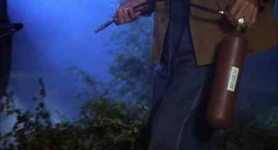 Hey, hey! Come on, man! - Motel Hell