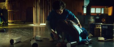 Hey. Hey, get up. - American Carnage