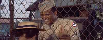 Hey hey Going to flying school's nothin' to cry about - Carmen Jones