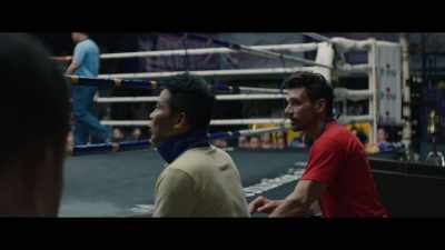 Hey, hey, hey!
Don't jump away when he punches. - FIGHTWORLD