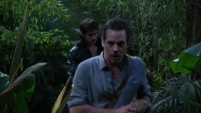 Hey, hey, hey, I'm sorry.
I know I screwed up. - Once Upon a Time