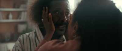 Hey, hey, hey. It's me.
It's me, Juzzie. - The Man Who Fell to Earth