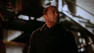 - Hey, hey, hey!
Stop! Stop! Yo, stop! - My Son's Deception