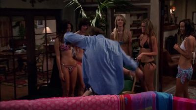 Hey what are you doing - Two and a Half Men