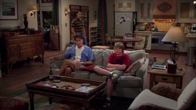 Hey what are you doing - Two and a Half Men