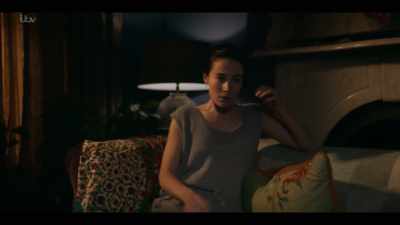 Hey!
Hey. Hope you're hungry. - The Long Call