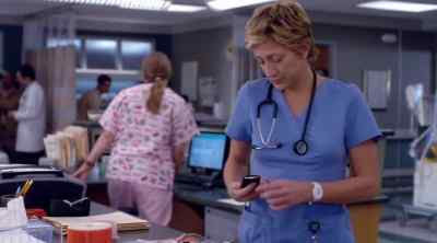 - Hey.
- Hey, how's your day going? - Nurse Jackie