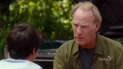 Hey. Hey. I need the room, bro. - Parenthood